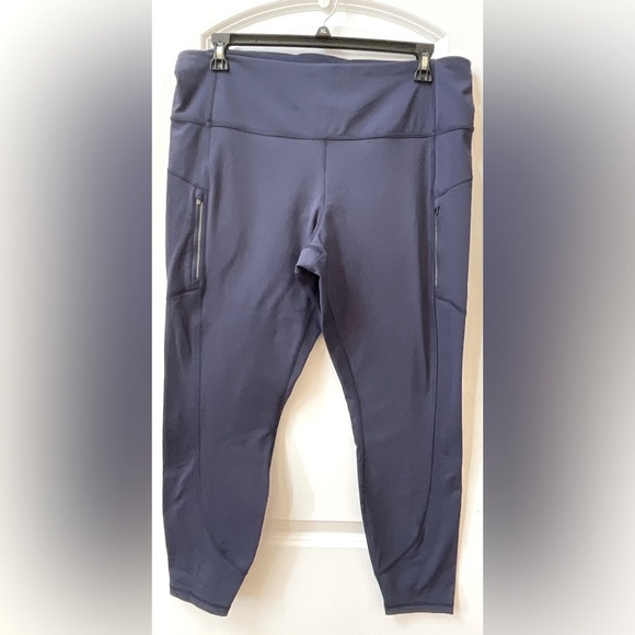 Athleta Rainier Legging - Picture 1 of 6